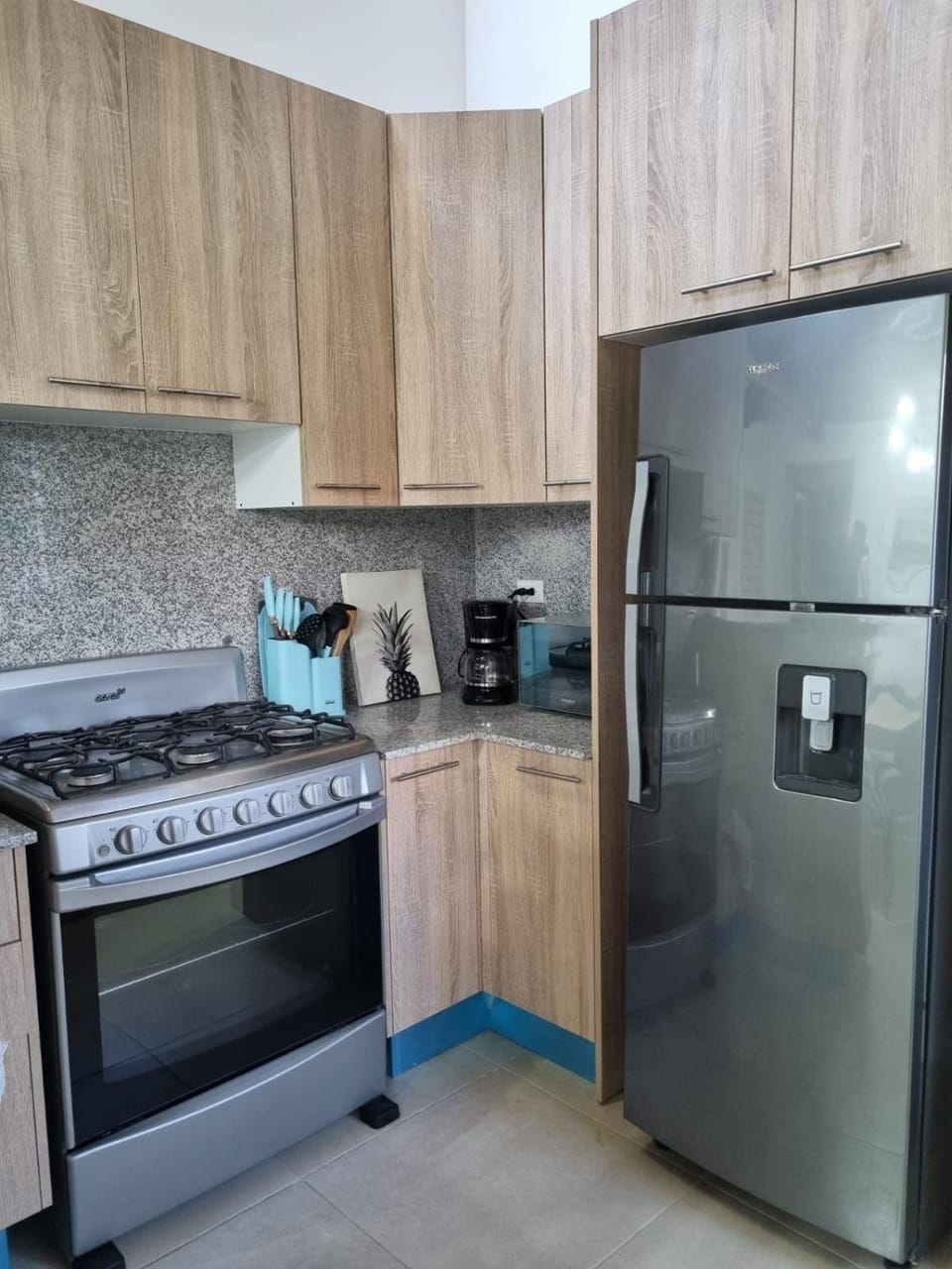 Kitchen or kitchenette, oven, stove