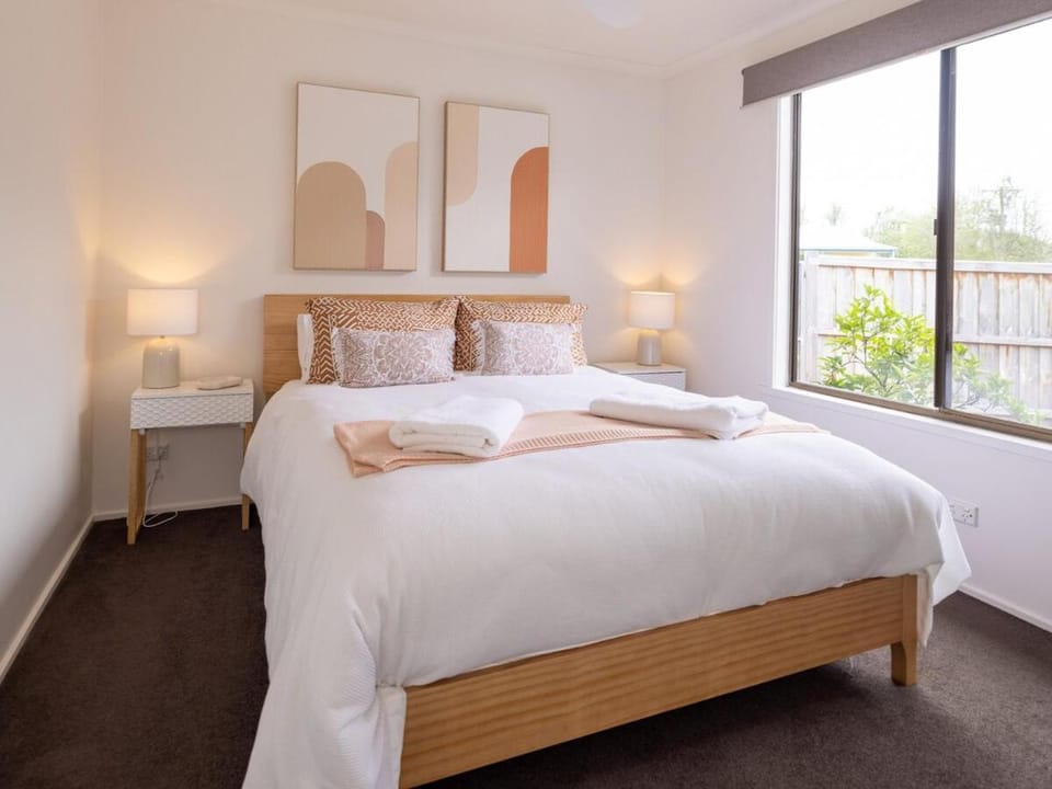 Pine Lodge modern and quiet retreat in cowes House in Cowes