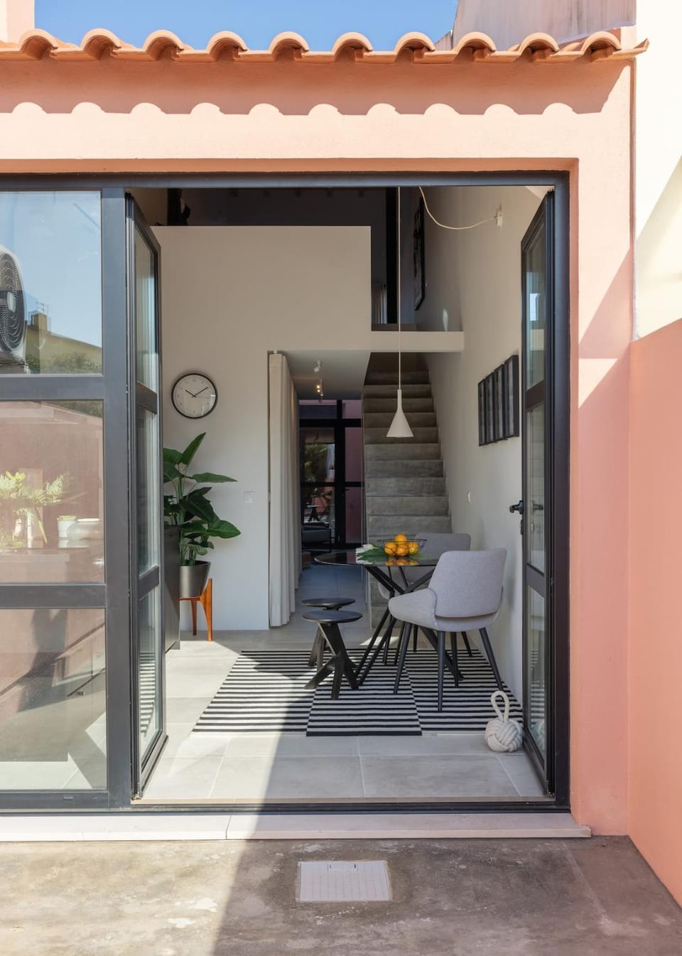 FILETE, Design house in Peniche's old town House in Peniche