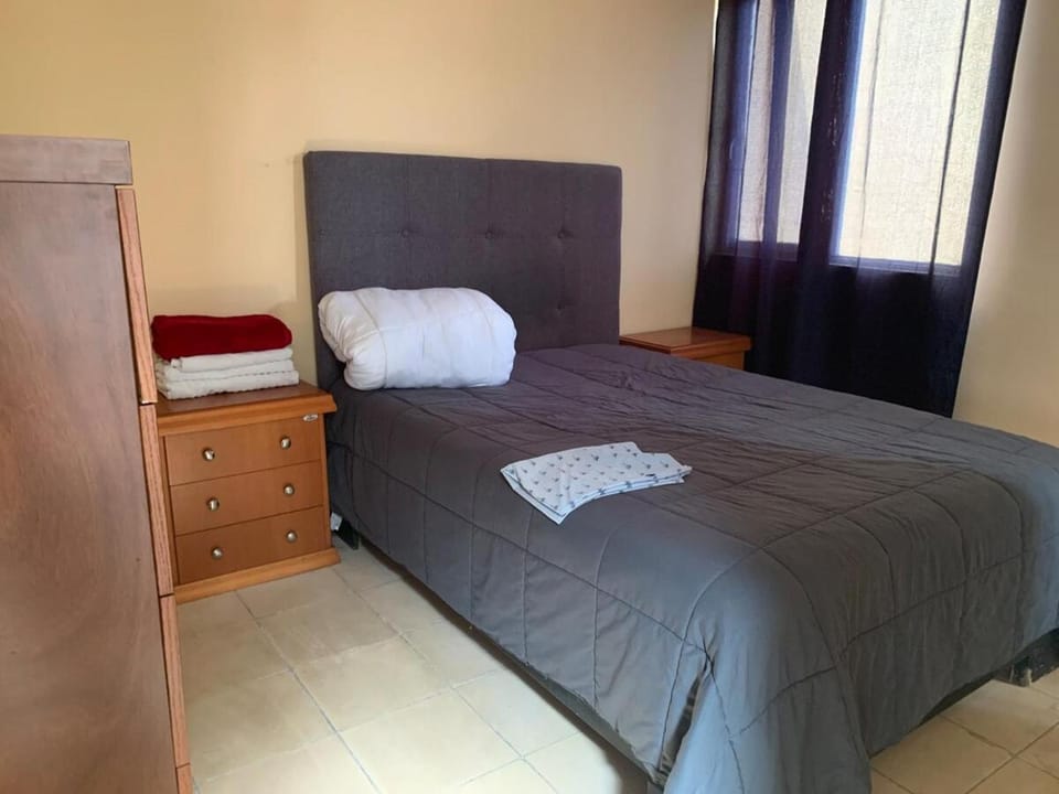 Casa para grupos grandes facturamos Apartment in San Luis Potosi