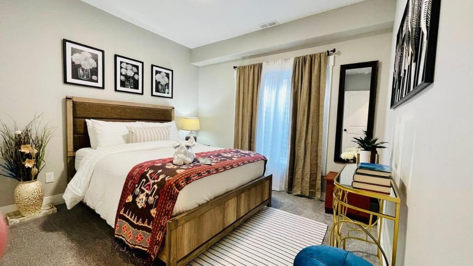 Bed, Bedroom