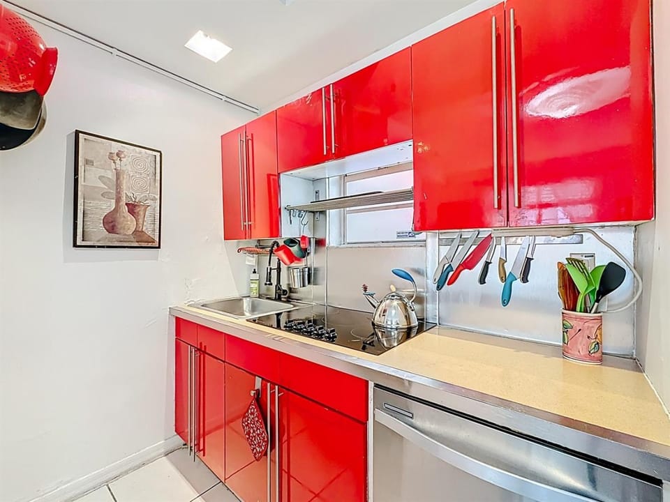 Spacious beach gem Perfect for groups and couples Apartment in Miami Beach