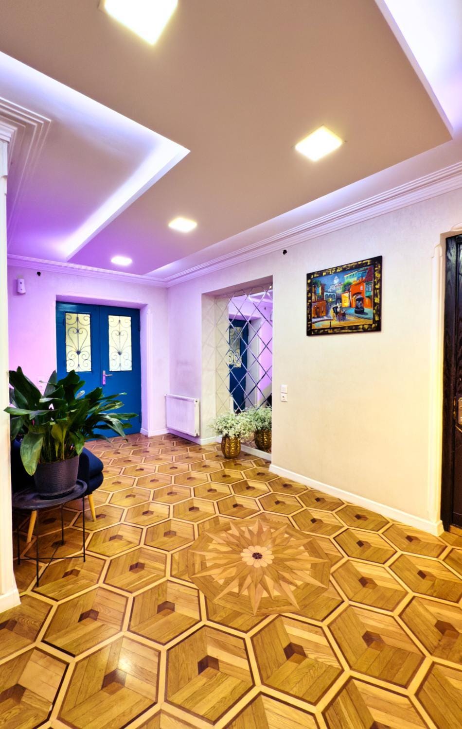 Living room, Decorative detail, Seating area