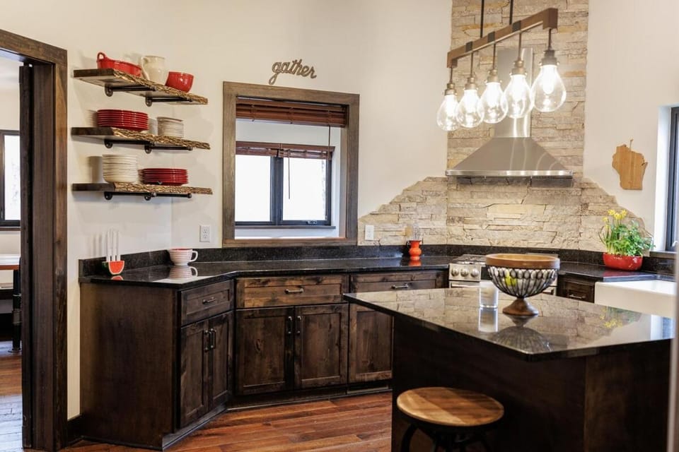 Kitchen or kitchenette, stove