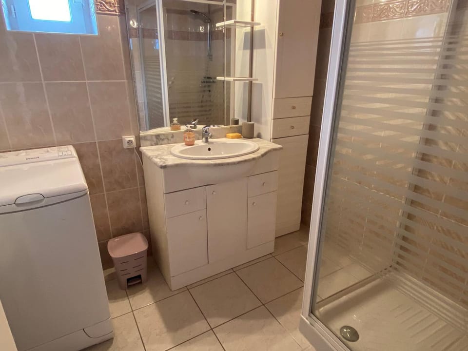 Maison mitoyenne à Barbâtre près de la plage - 4 personnes - FR-1-823-149 House in Pays de la Loire