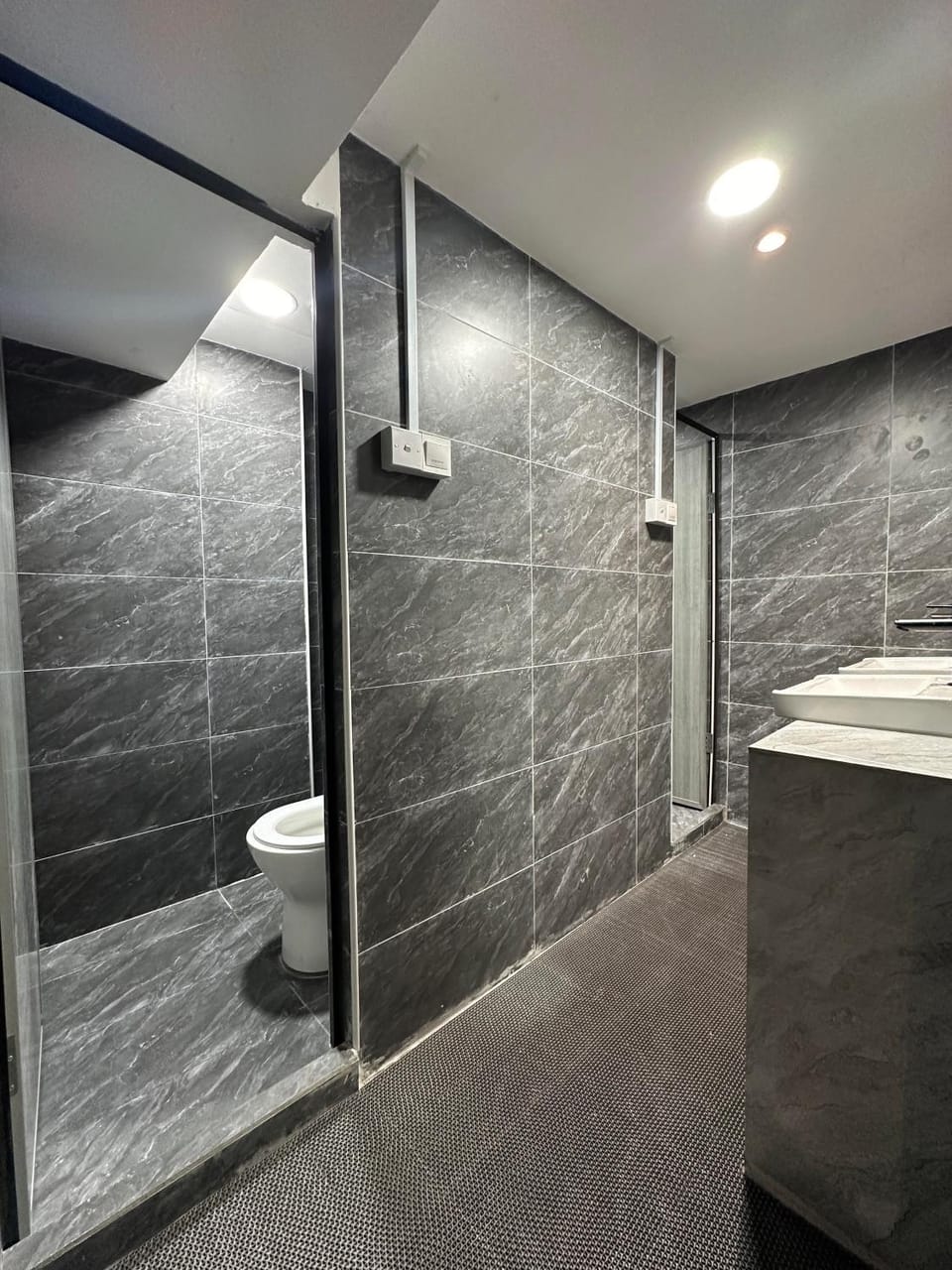 Shower, Toilet, Bathroom