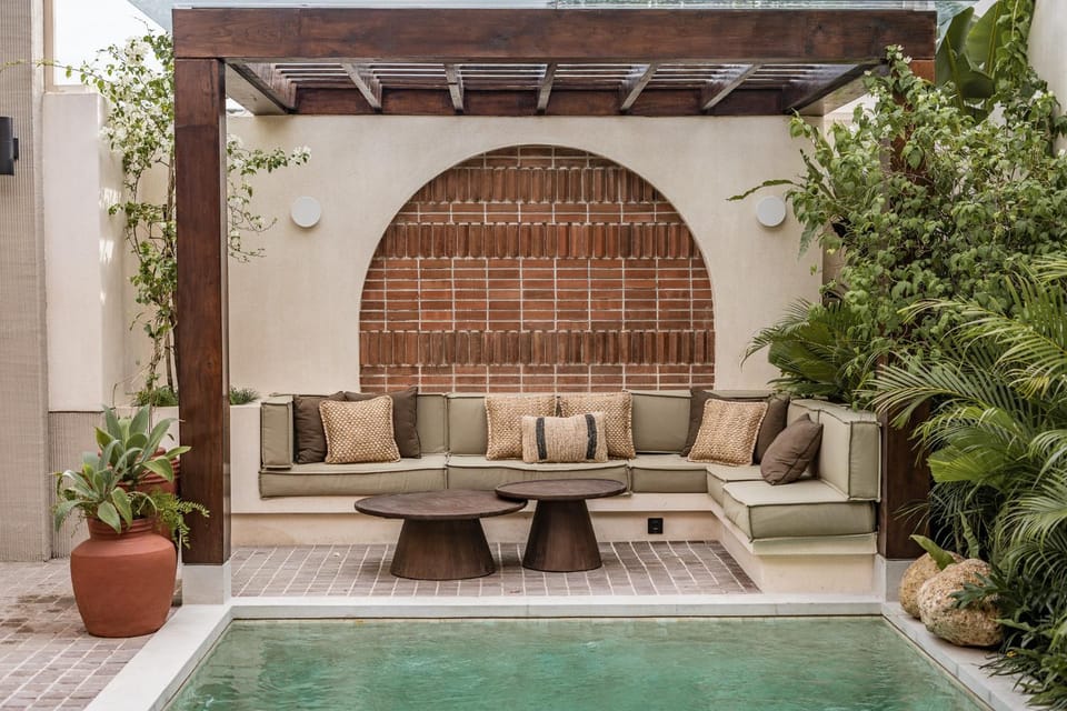 Garden, Seating area, Garden view, Pool view, Swimming pool