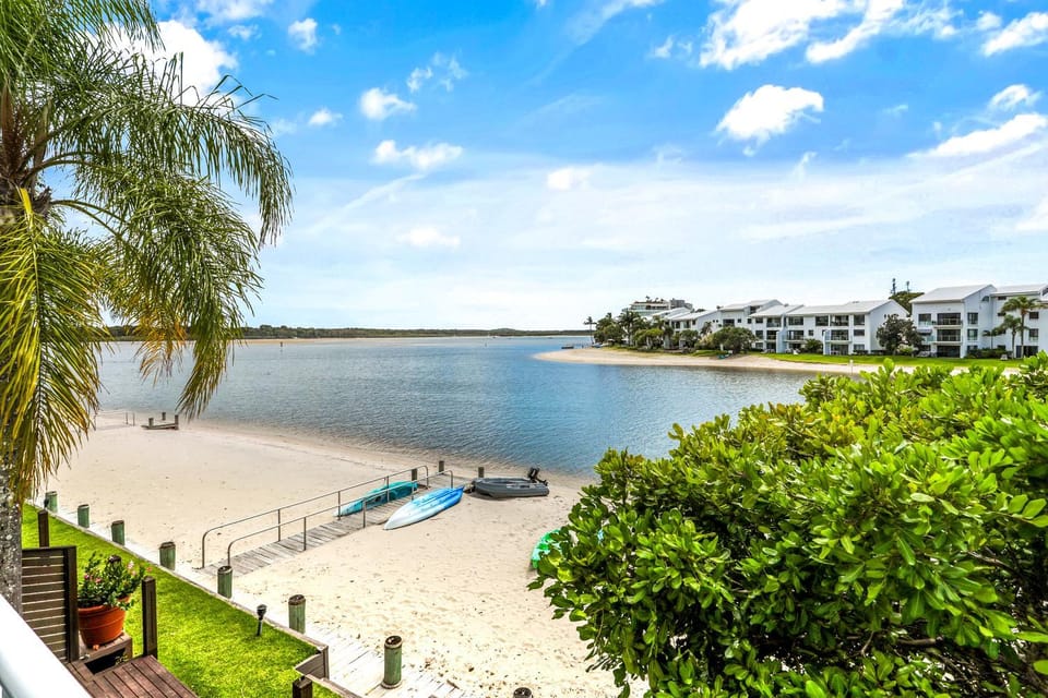 Beach, River view, sunbed