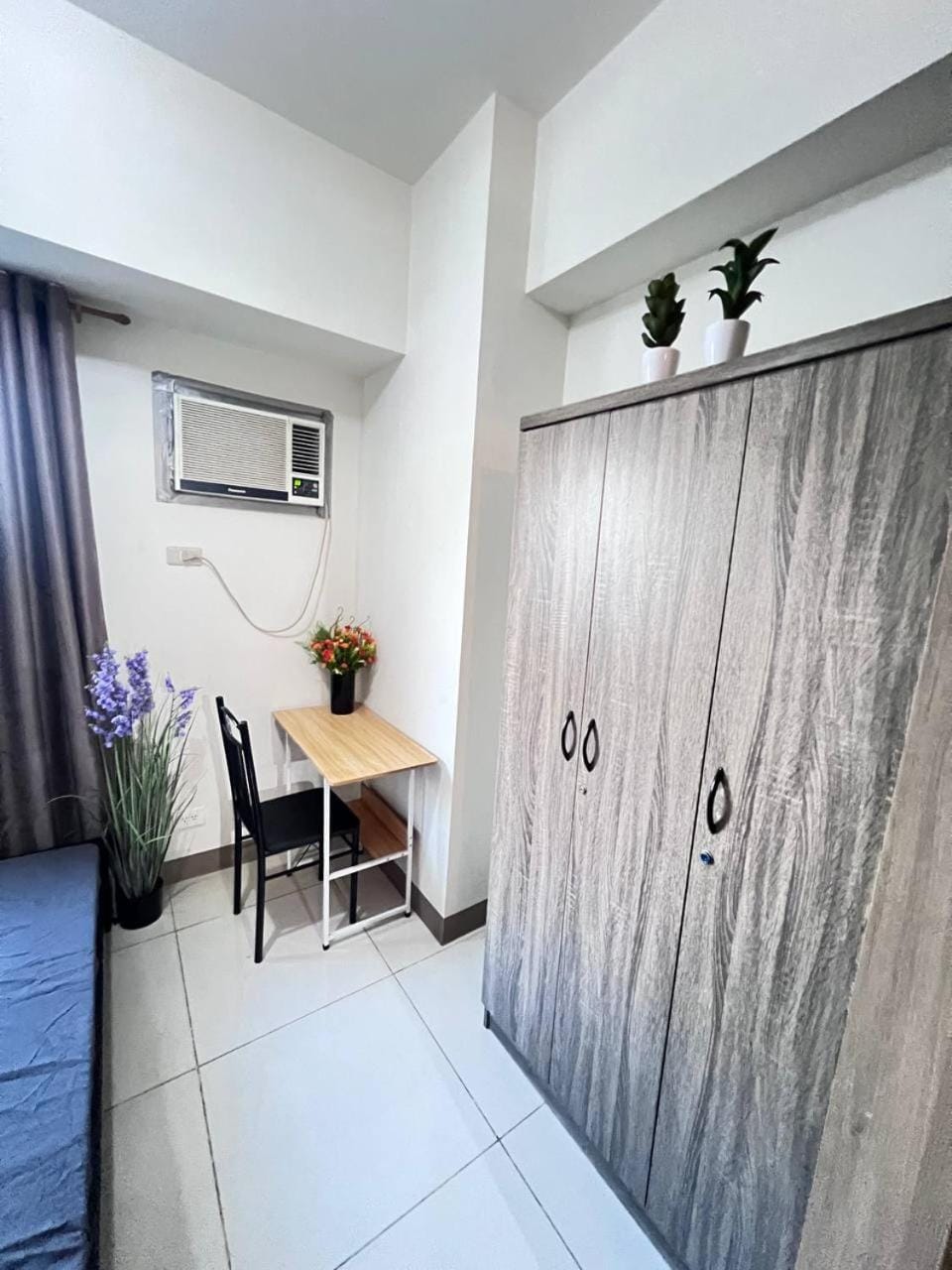 UNISTAY Coast Res R10 Sunset Vw Worldtrade Apartment in Pasay