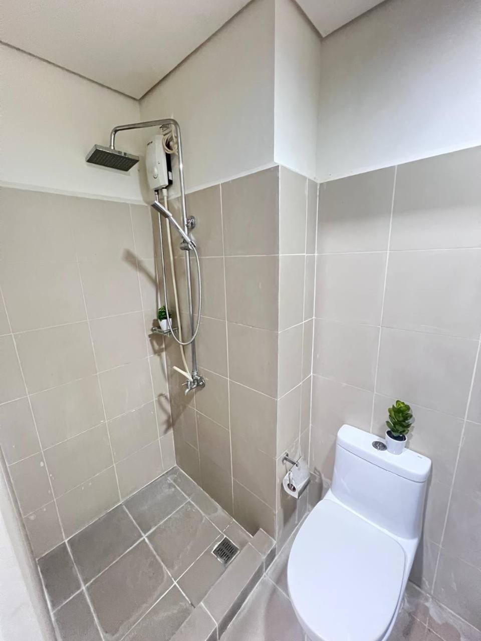 UNISTAY Coast Res R10 Sunset Vw Worldtrade Apartment in Pasay