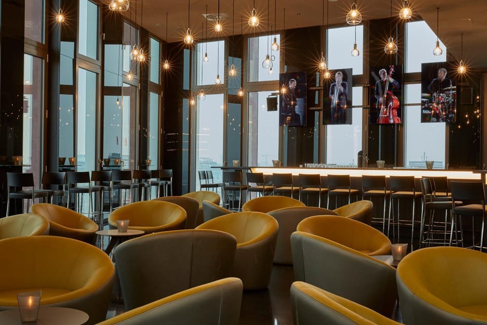 Lounge or bar