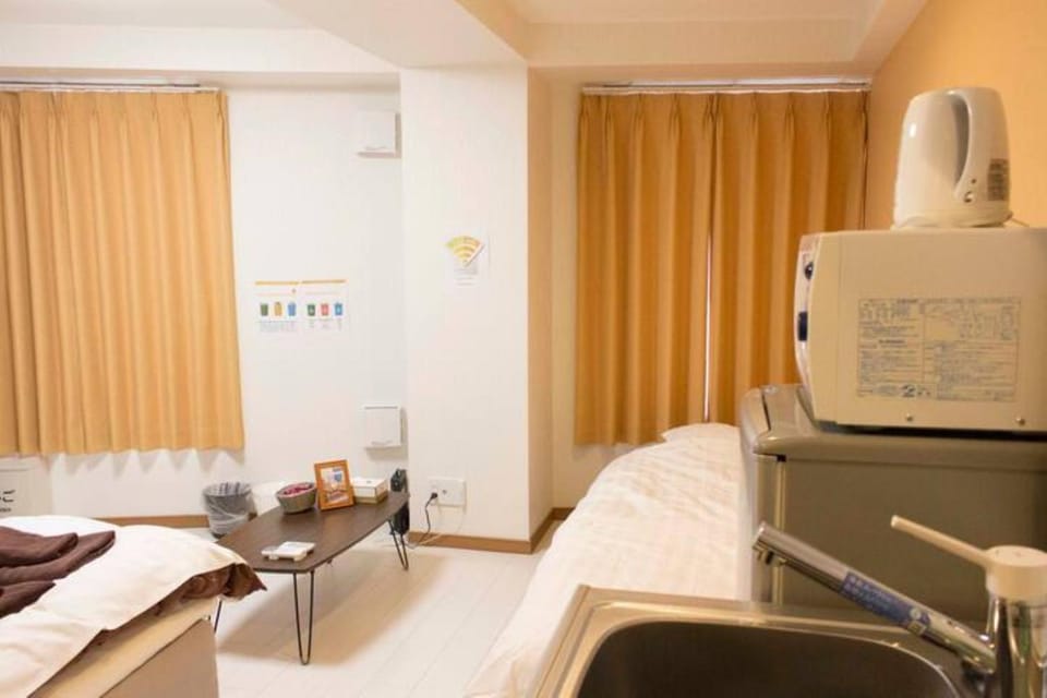 Bed, Living room, Bedroom