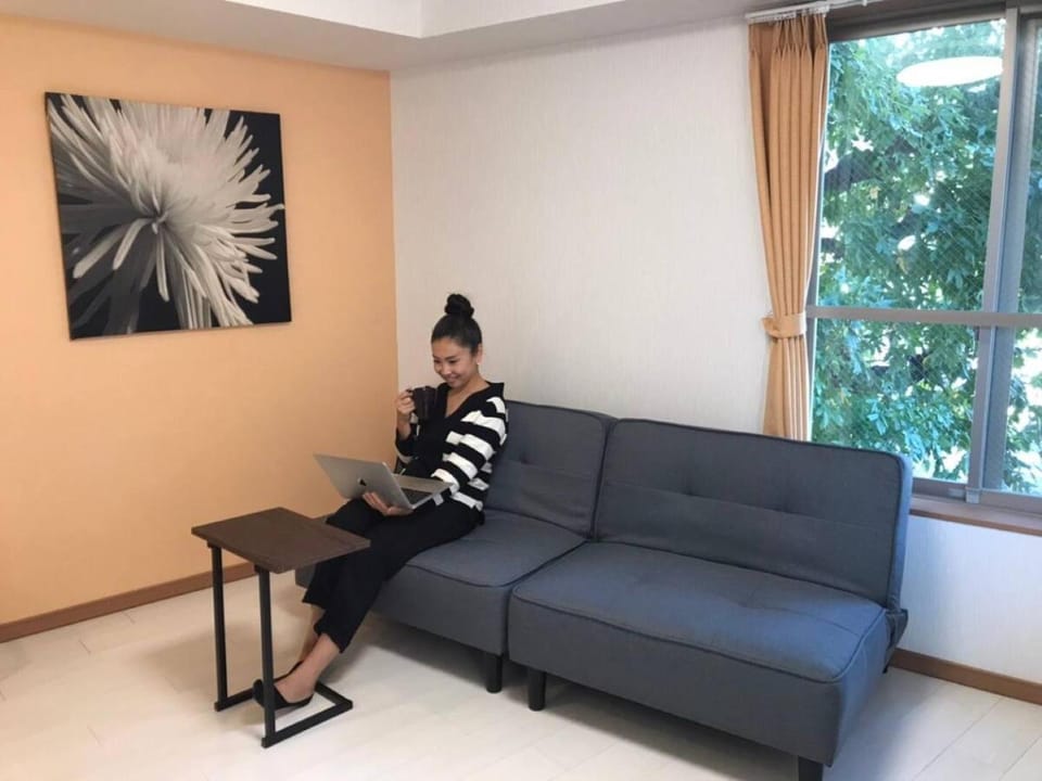 Bed, Living room, Bedroom