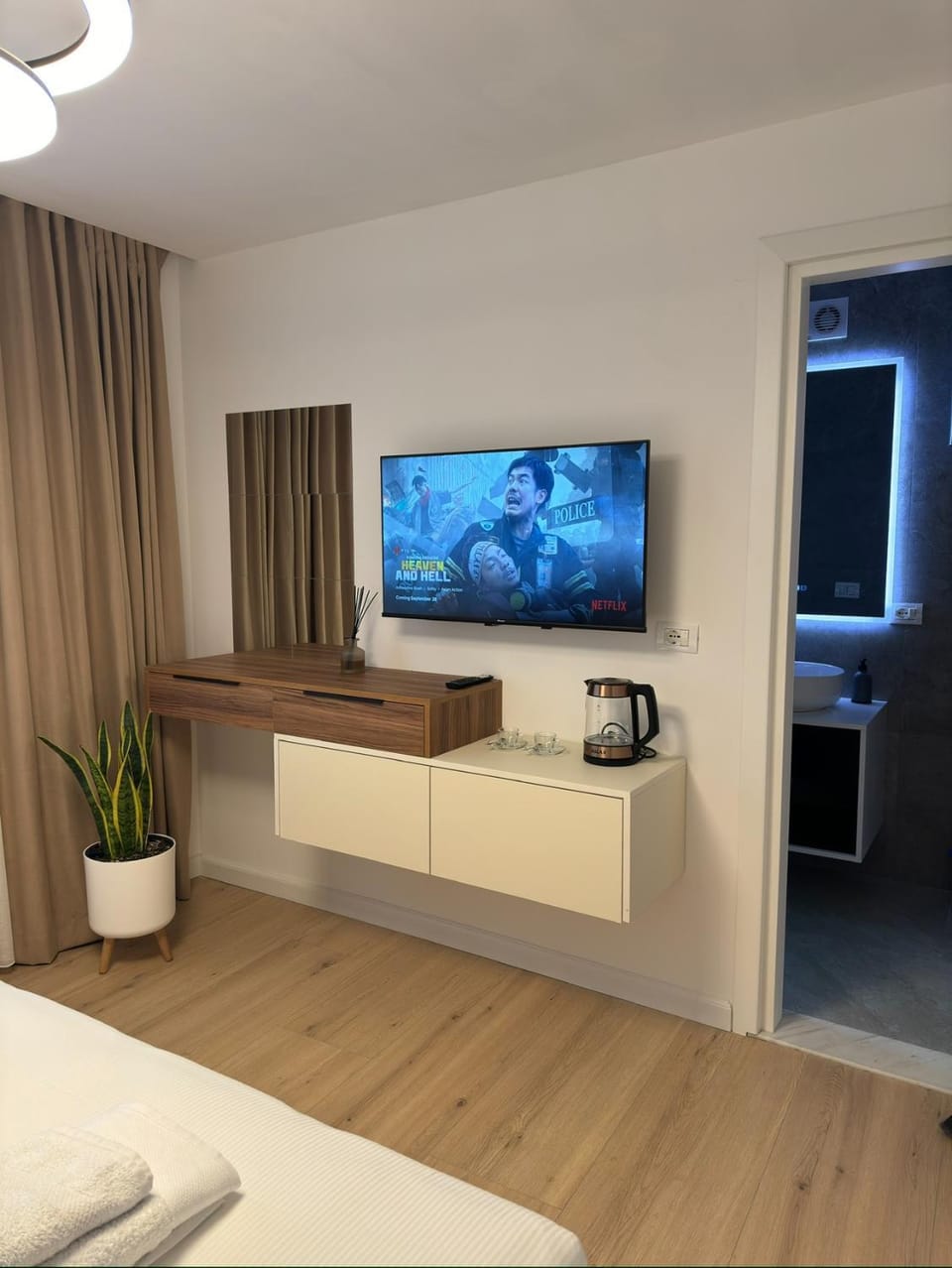 TV and multimedia, Bedroom