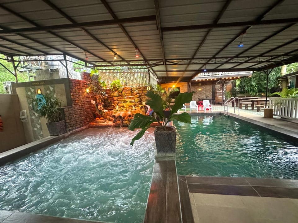 Nazarene Apartelle -R3 Vacation rental in Island Garden City of Samal