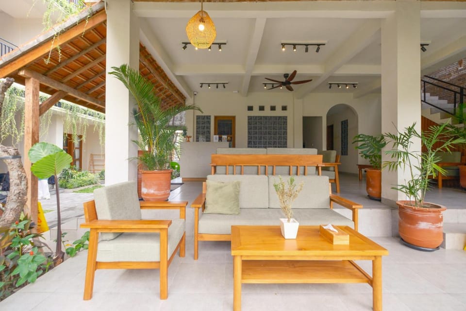 Living room, Seating area, Garden view