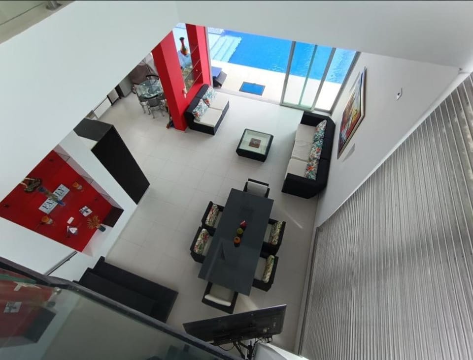 Beautiful house with a private pool House in Melgar