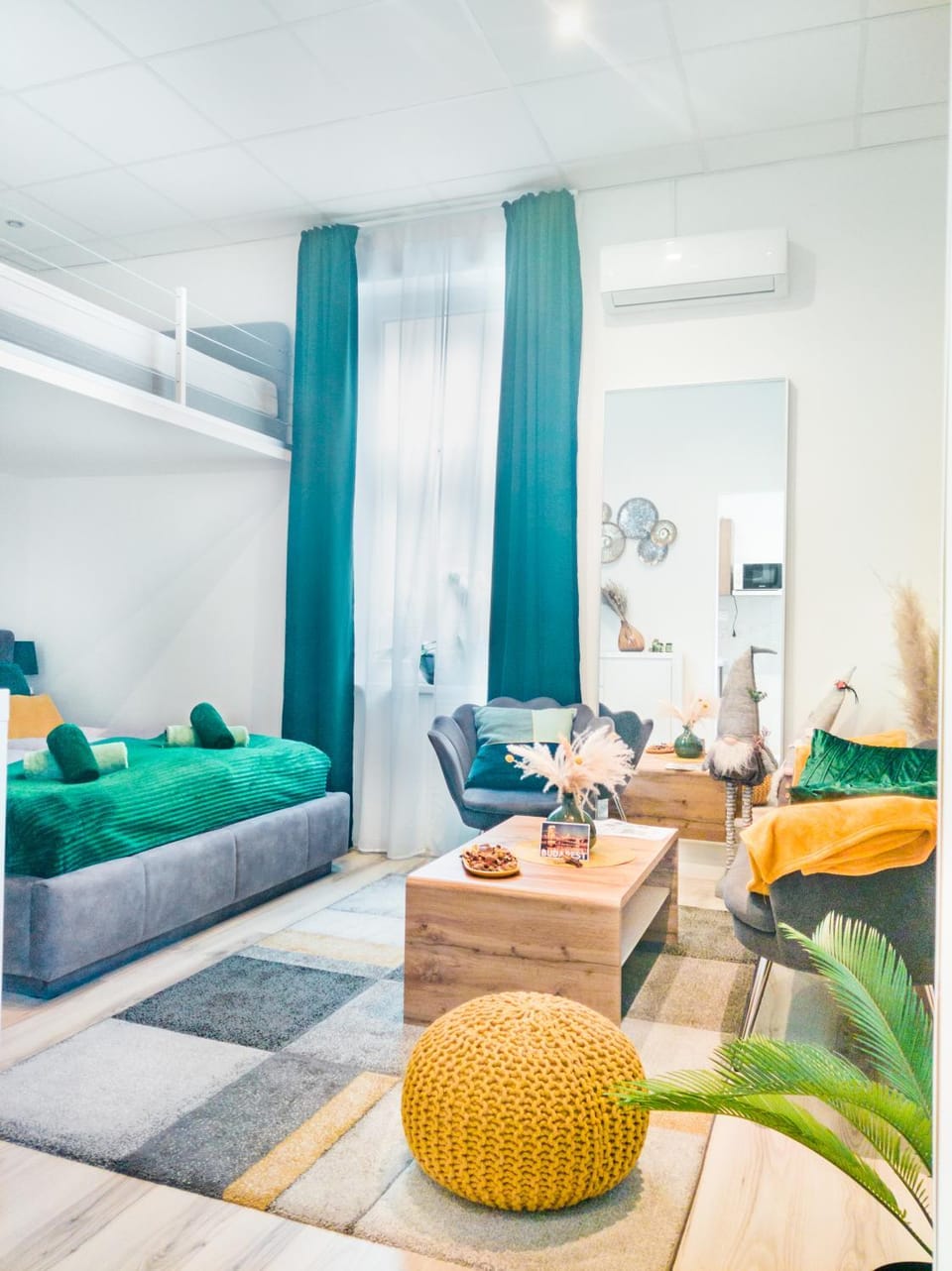 Cuddle Corner Budapest Apartment in Budapest