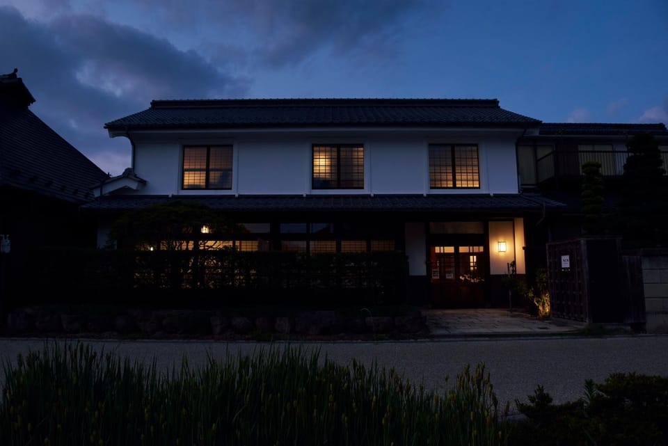 Property building, Night