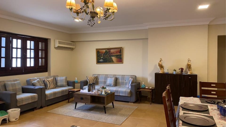 شقه مميزه بالقاهره Apartment in Cairo Governorate