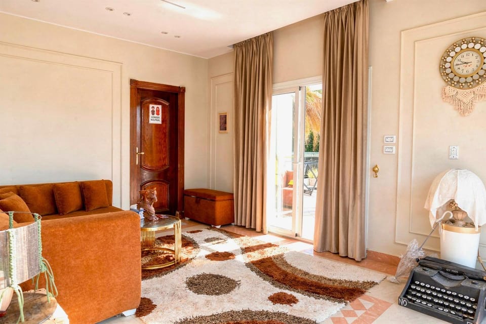 Luxury 2BD Dokki Rooftop Apartment in Egypt