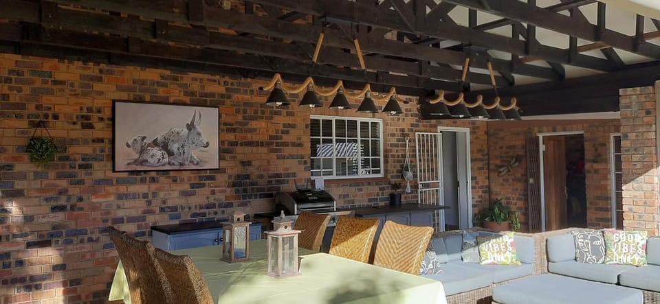 BBQ facilities, Seating area