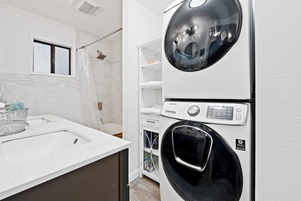 Bathroom, washing machine, dryer