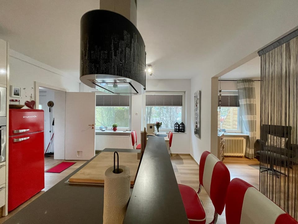 Dining area, Food, kitchen