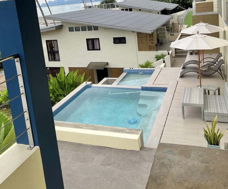 Balcony/Terrace, Balcony/Terrace, Pool view, Swimming pool