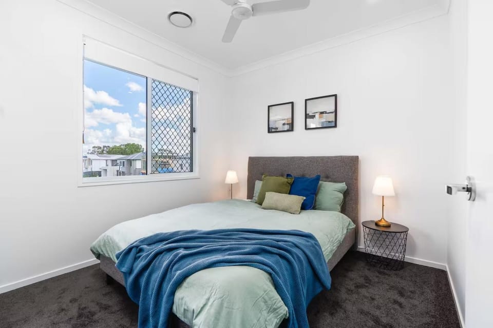 Brisbane Family House with Ensuite&Centralised A/C House in Brisbane
