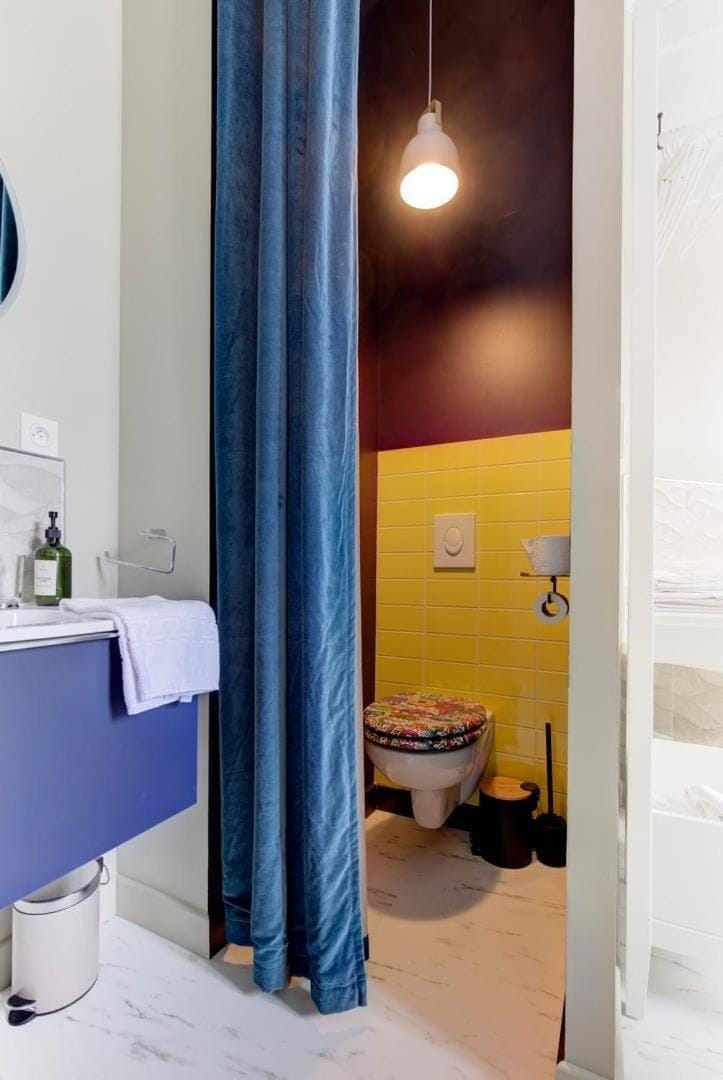 Appartement Laval Centre Apartment in Laval