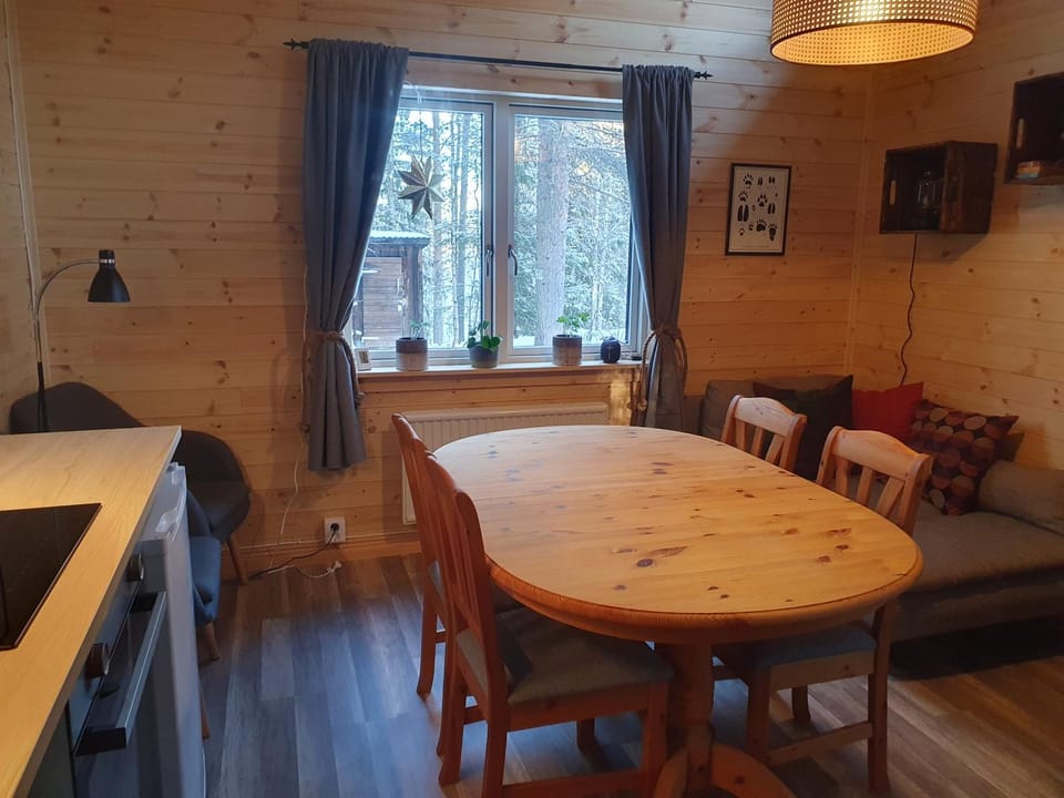Living room, Seating area, Dining area