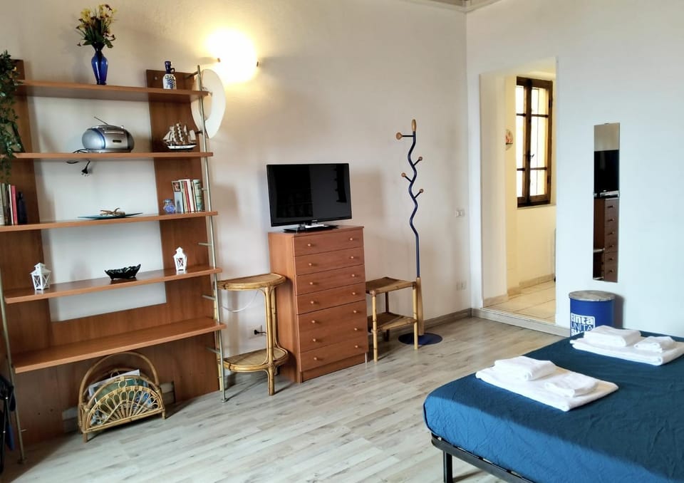 Bilocale in centro con vista mare Apartment in Porto Santo Stefano
