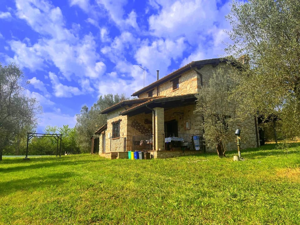Property building, Garden, Garden view