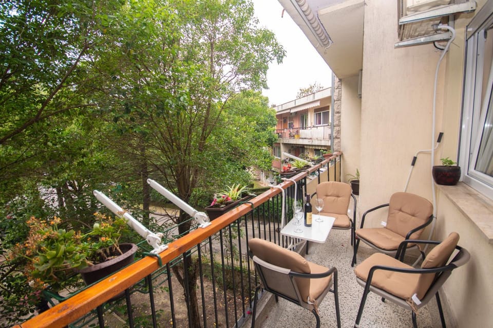Apartment Nikolic Kotor Apartment in Dobrota