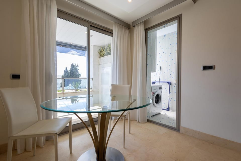 Luxury apartment in Jardines del Principe Apartment in Marbella