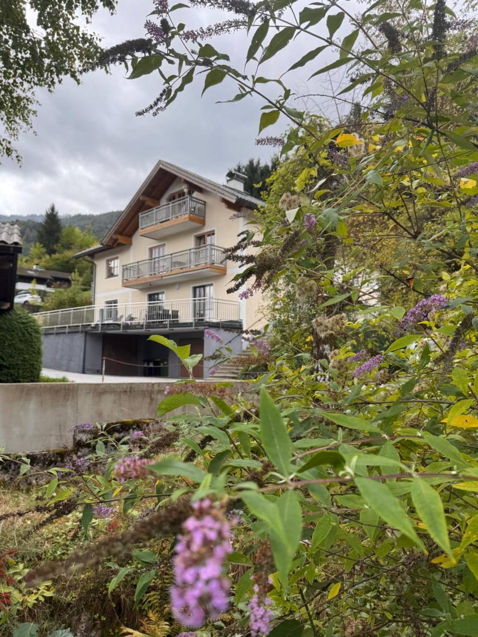LIVA LIVING, Lifestyle Ferienwohnung mit Berg- & Seeblick Apartment in Salzburgerland