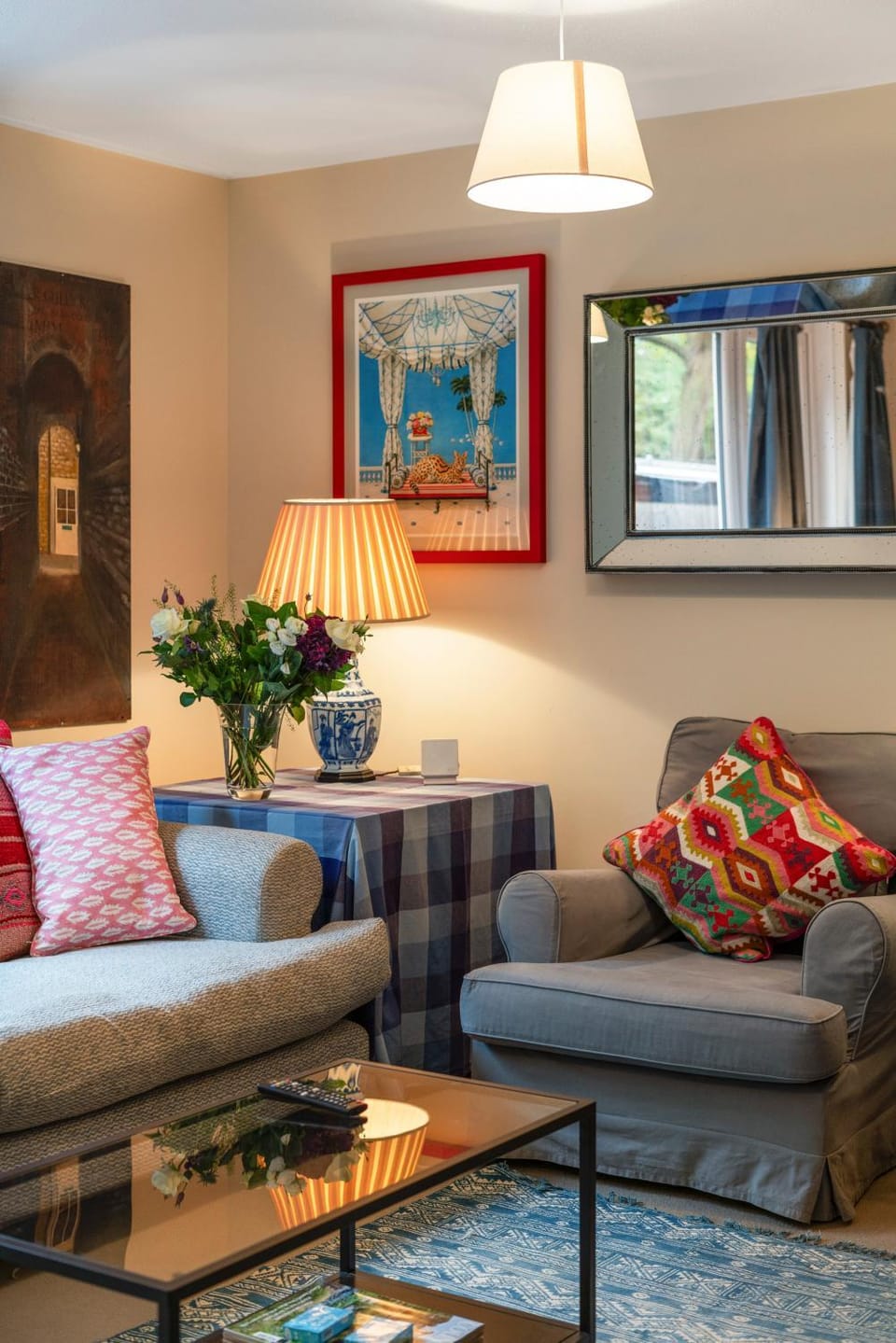 Living room, Seating area