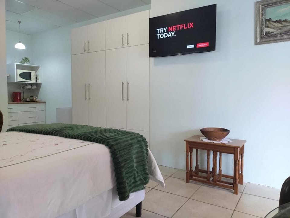 TV and multimedia, Kitchen or kitchenette