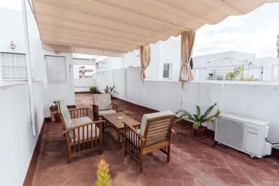 Refugio Vanguardista Free parking Apartment in Seville