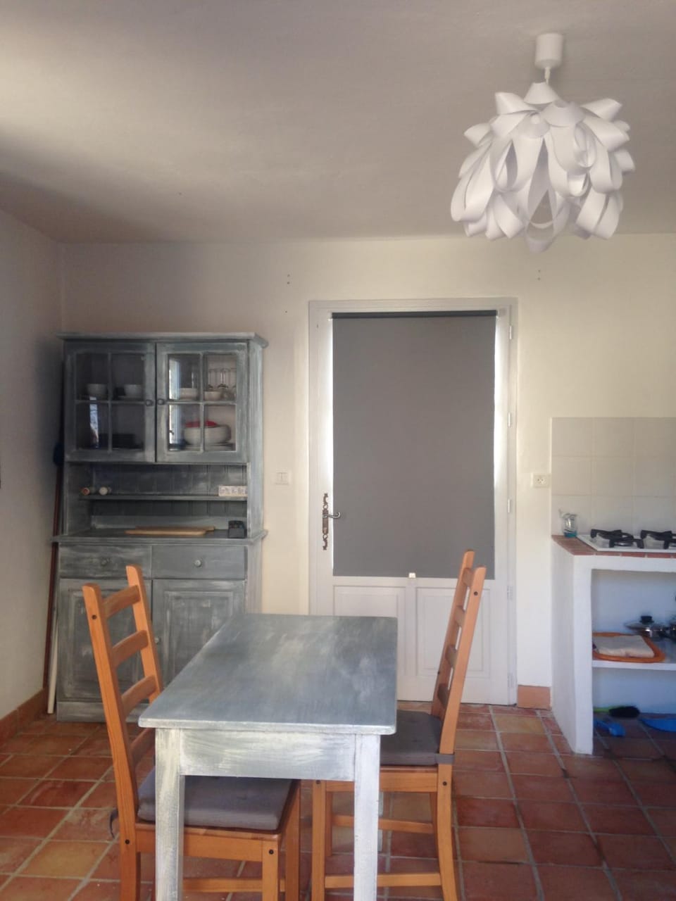 Kitchen or kitchenette, Dining area, oven, stove