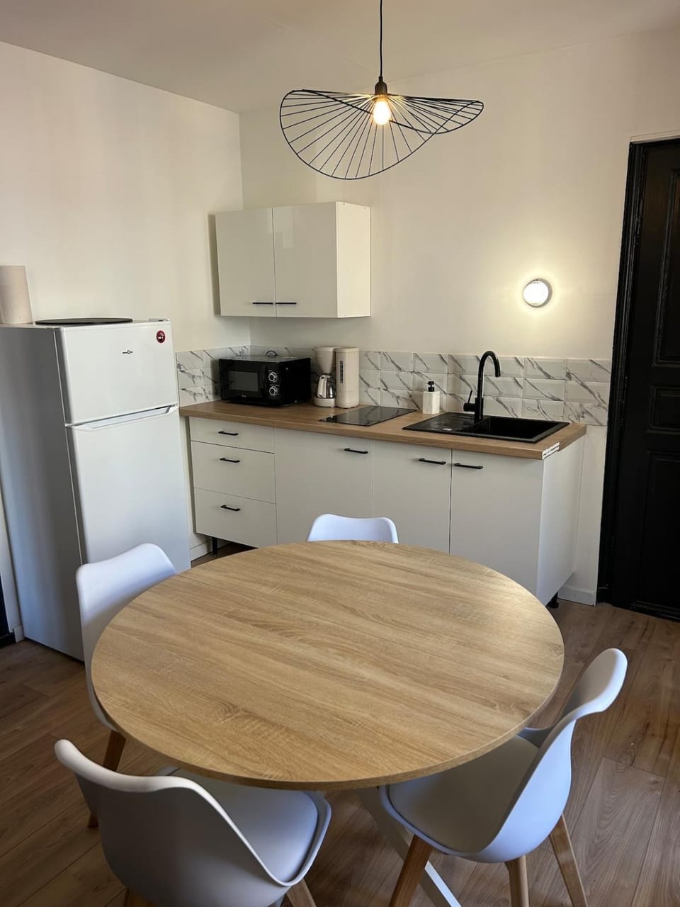 Gîte Cosy - 35 m2 - T2 Hyper Centre - Tout équipé Apartment in Auvergne-Rhône-Alpes