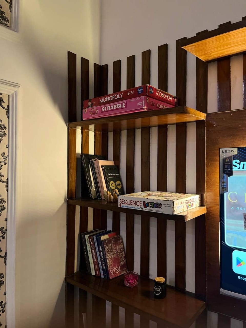 Game Room, Library, TV and multimedia