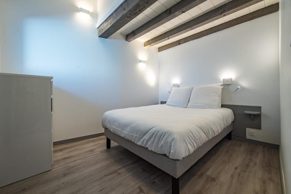 Duplex Near Slopes Balcony & Panoramic View Apartment in Auvergne-Rhône-Alpes