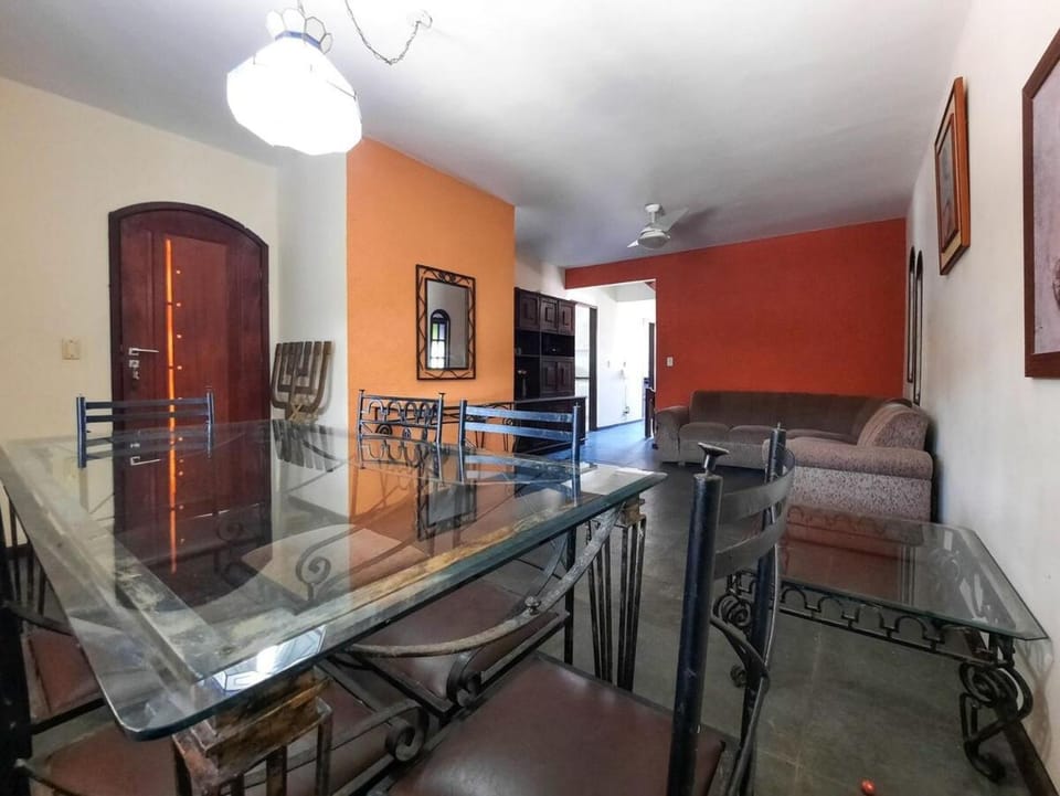 large house near the beach with a pool for 16 or House in Cabo Frio