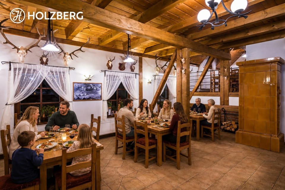 Restaurant/places to eat, Food and drinks
