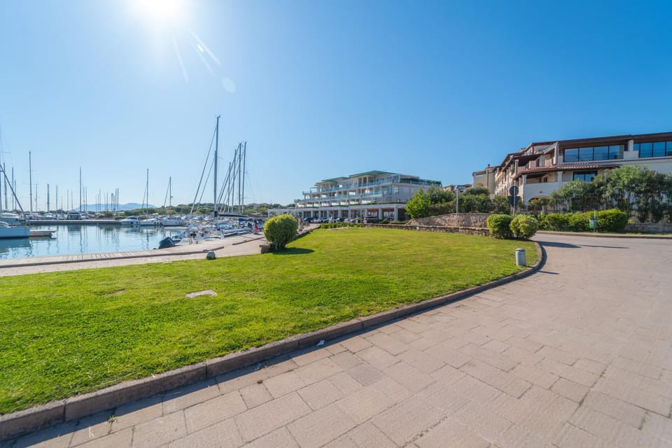 Nearby landmark, Sea view