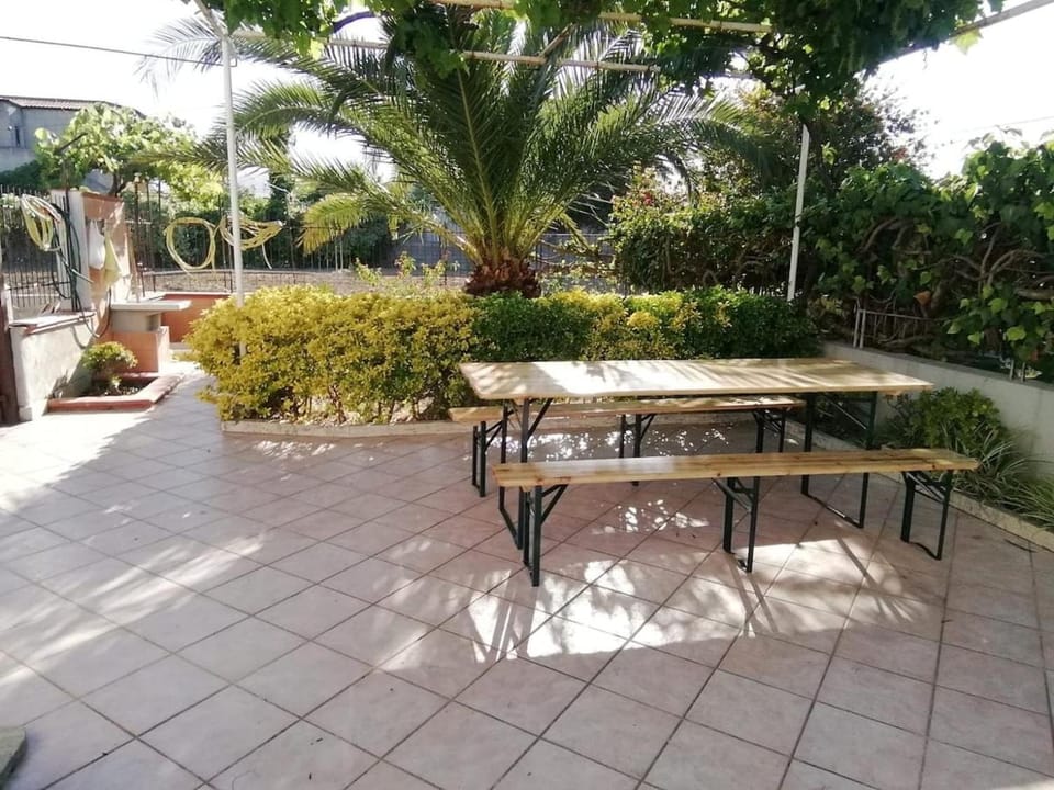 Garden, Garden, Balcony/Terrace, Dining area