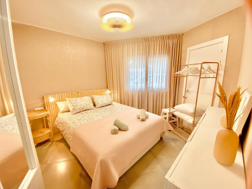 Property building, Living room, Bedroom