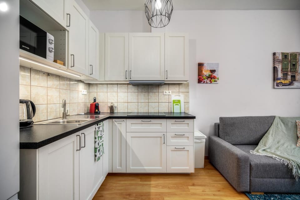 Kitchen or kitchenette, stove